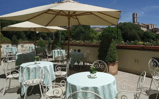 Hotel Sangallo Palace