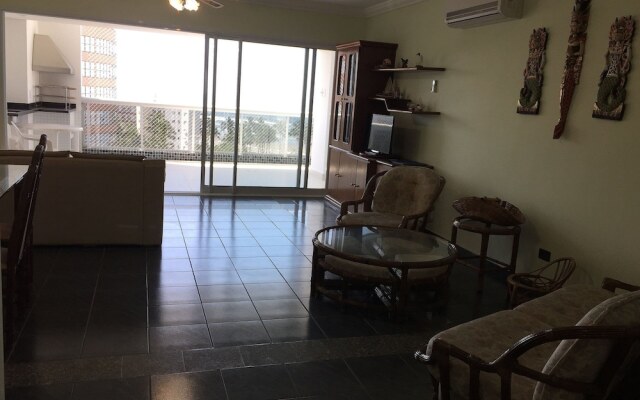 M3 Riviera Inn Residence 84
