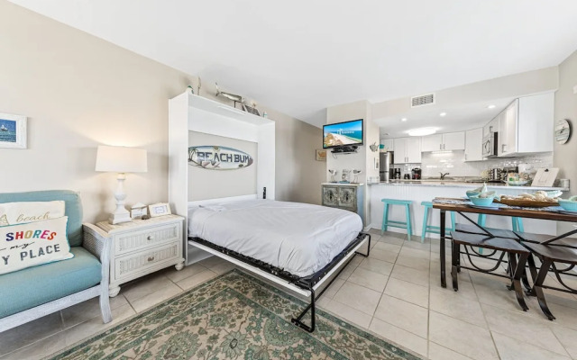 Island Sunrise by Hosteeva