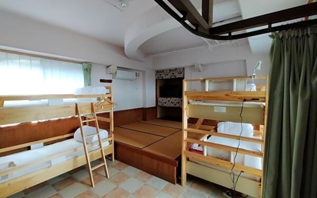 Designer's Hotel Nakadoma Inn- Female-only dormitory - Vacation STAY 23717v – Guest Rooms – Onna
