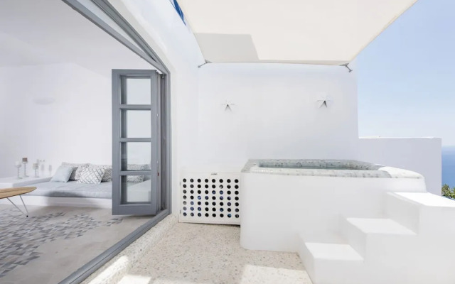 Seascape Villa by Caldera Houses