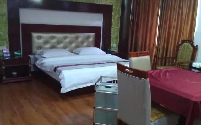 Baoying Business Hotel Shunde