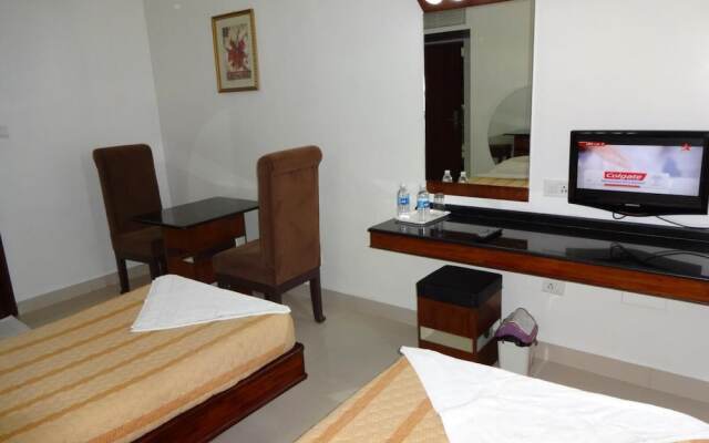 Lotus A Pondy Hotel