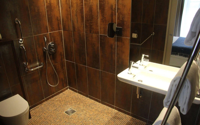 Pont Levis Hôtel By Franck Putelat