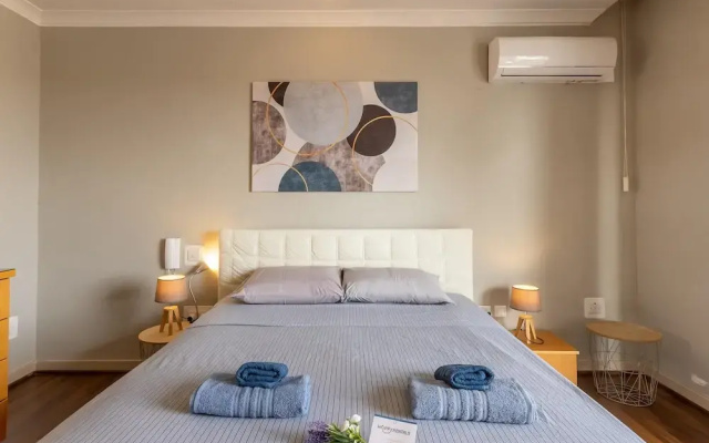 Modern Penthouse Savoy Garden in Gzira