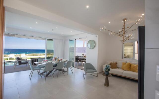Artizan Seafront Villa 5