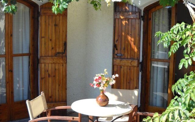 Porto Heli Apartments