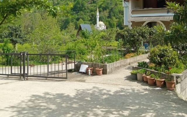 Topcu Villa