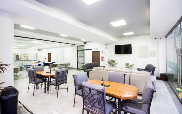 Hotel Sirari By Regina