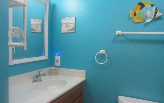 Sw 14 Shell Shack 1 Bedroom Condo by RedAwning
