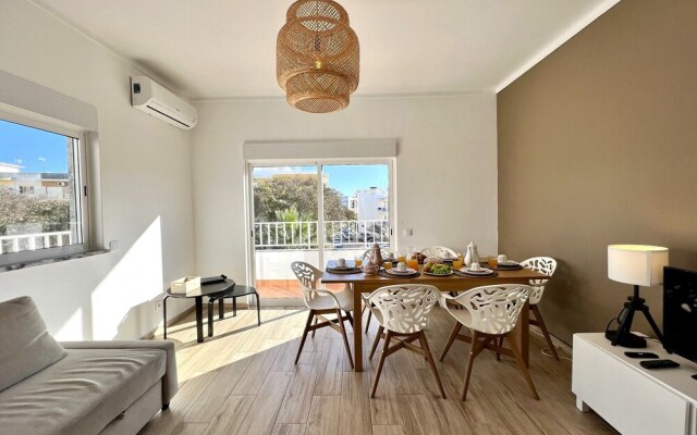 Quarteira Design by Homing