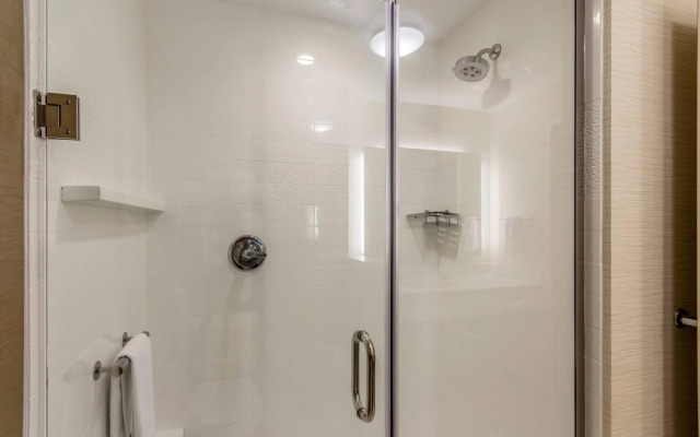 Fairfield Inn & Suites by Marriott Butte