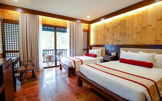 Cebu White Sands Resort and Spa