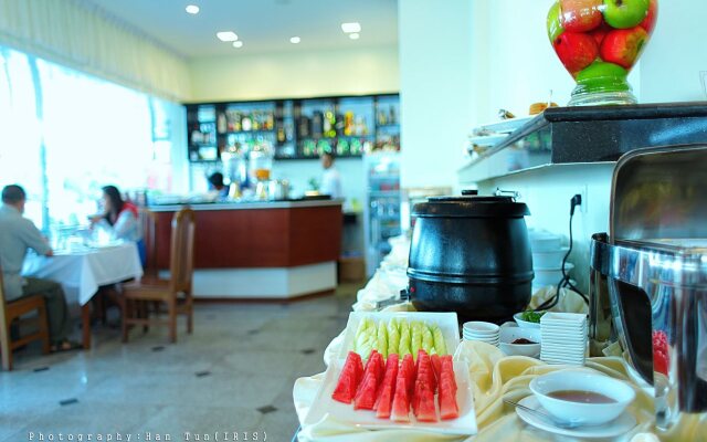 Ngwe Moe Hotel