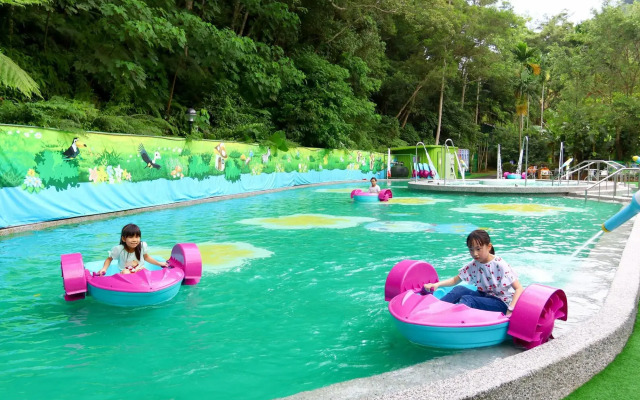 Uni-Resort Mawutu