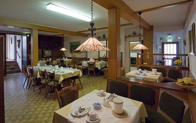 Schütz
