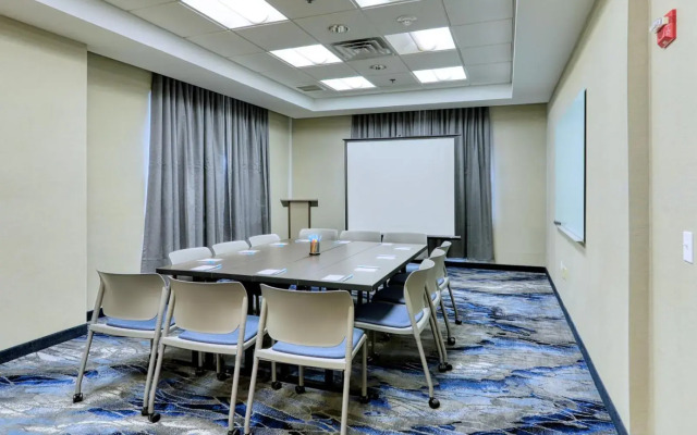 Fairfield Inn & Suites by Marriott Woodbridge