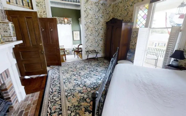 Hanna House Bed & Breakfast