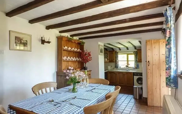 Chevinside Cottage