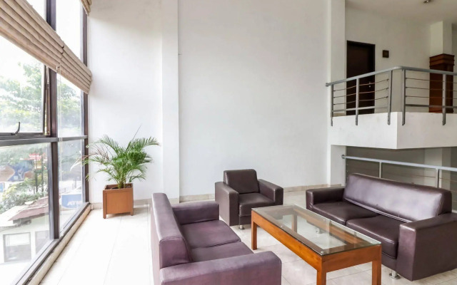 NIDA Rooms Colombo Komplek Karang Marang