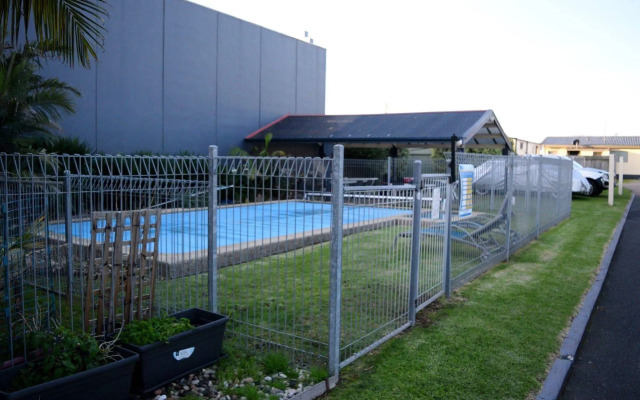 Mornington Motel