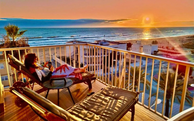 AP-1 Frente al MAR con VISTAS PANORÁMICAS