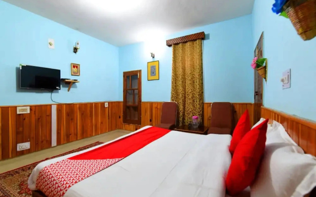OYO 13732 Home Cozy Near Mall Aleo Manali