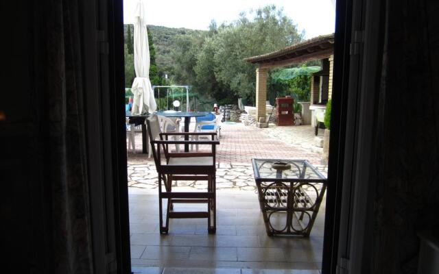 Villa Mike 105 Apartments