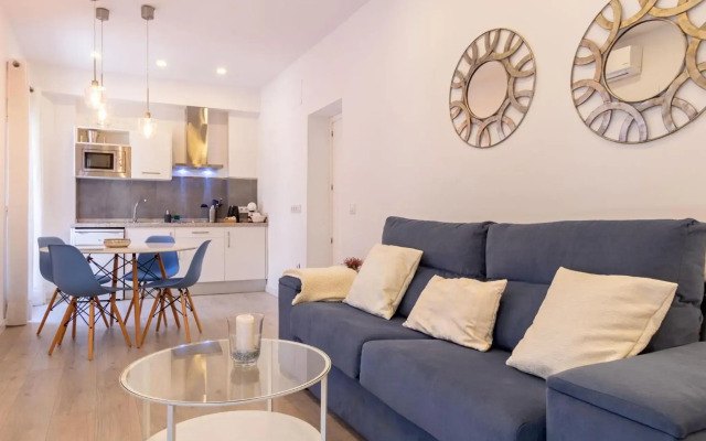 Nine O Clock San Luis Skyview by Valcambre