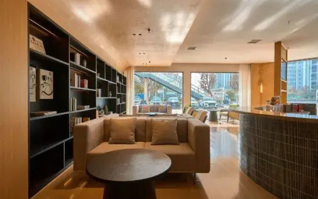 Sanchuan Song Hotel
