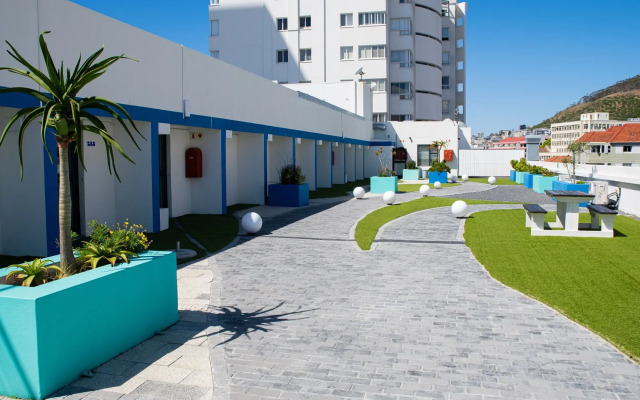 Mojo Hotel