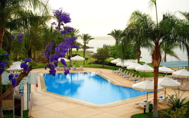 Mercure Ismailia Forsan Island Hotel