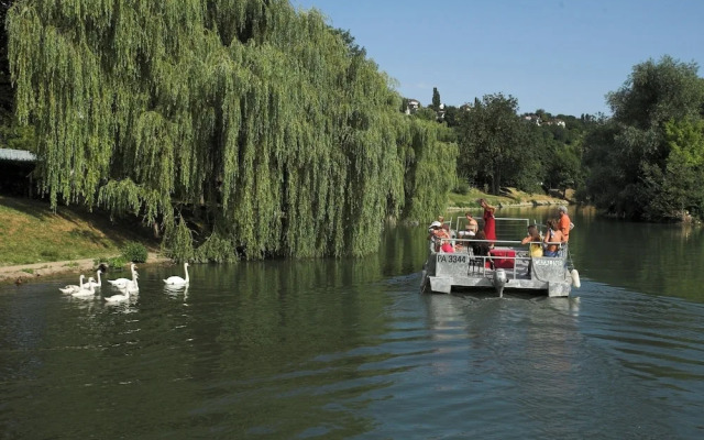 Paris-Disney 2 chambres confort & jardin