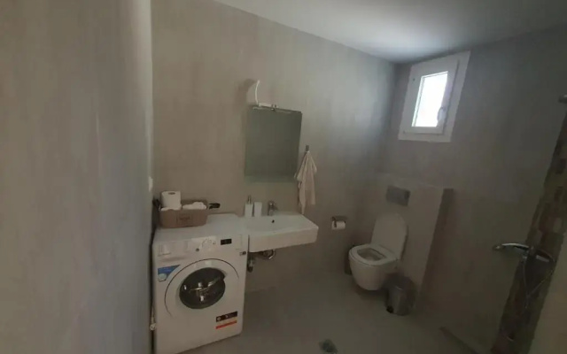 New apartment ,50m from the sea at Nea Irakleia.