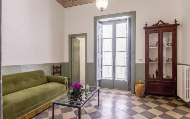 Domus Perrone Liberty Flat