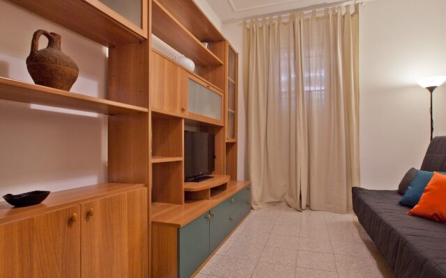 Trastevere Market Apartments