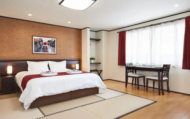 The Address Akakura
