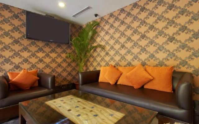 Gis Select Banjara Hills