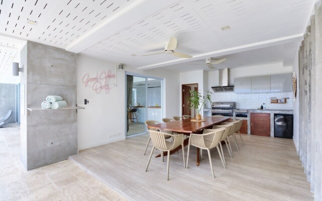 Stylish Sea View Villa 5 Bedrooms -KBR13