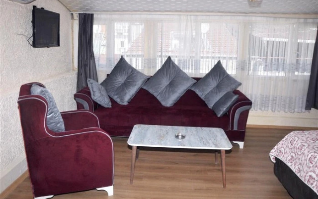 Yelken Sui̇te Taksi̇m