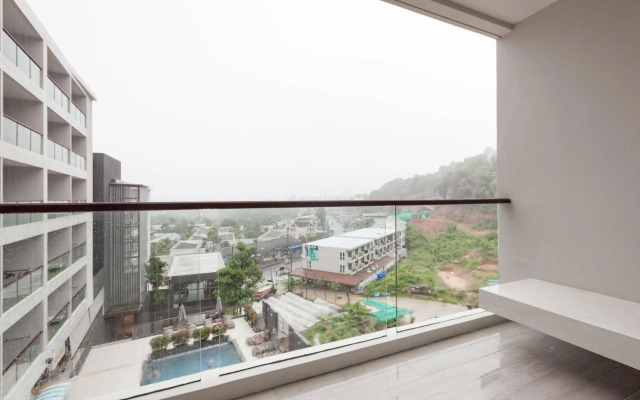 Zen Premium Patak Karon Beach