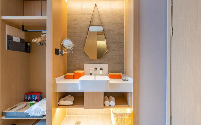 Atour Hotel Wanda Plaza Huishan Wuxi – Guest Rooms – Wuxi