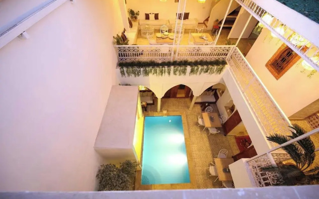 Riad Oum H&N