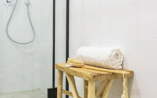 Tranquil Stay Near Beach by Sea N' Rent