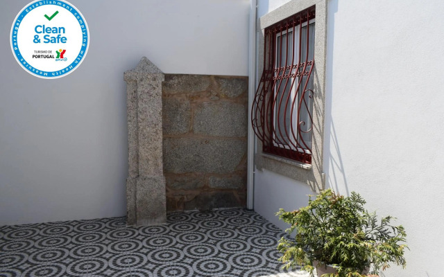 Oporto Living Apartments