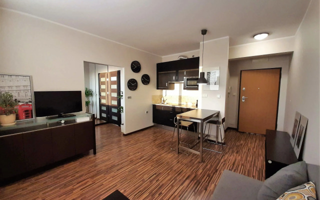 Airport Residence Amber