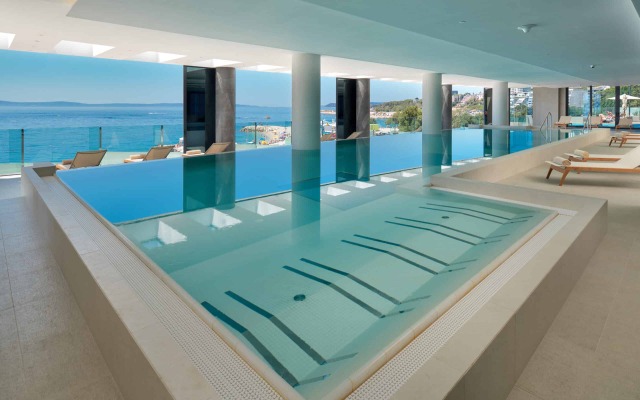 Amphora Hotel