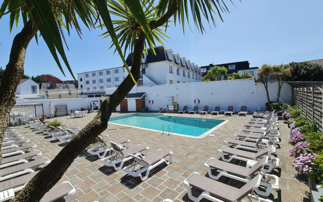 Norfolk Hotel