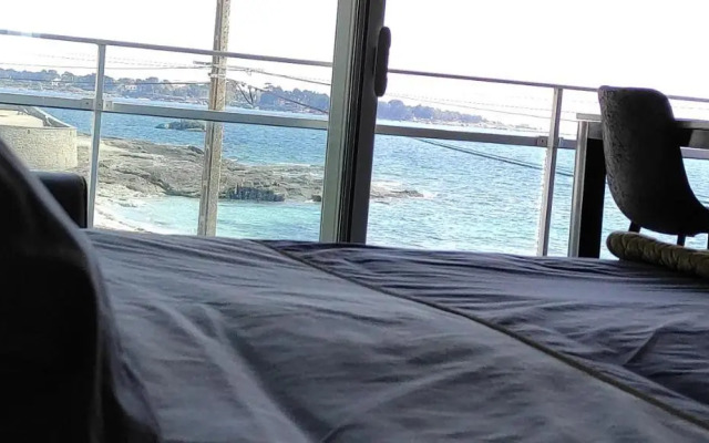 Studio face à la mer