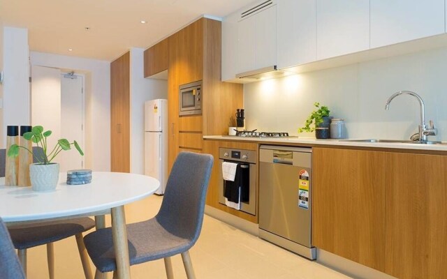 Compact Brisbane Pad With 2 Bedrooms